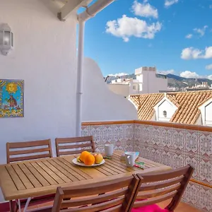 penthouse-in-old-town-100m-from-the-beach.1costadelsol.com/